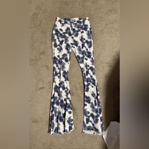 blue tie die jeans size medium